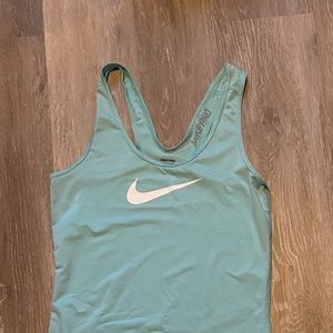 Nike Pro tank top